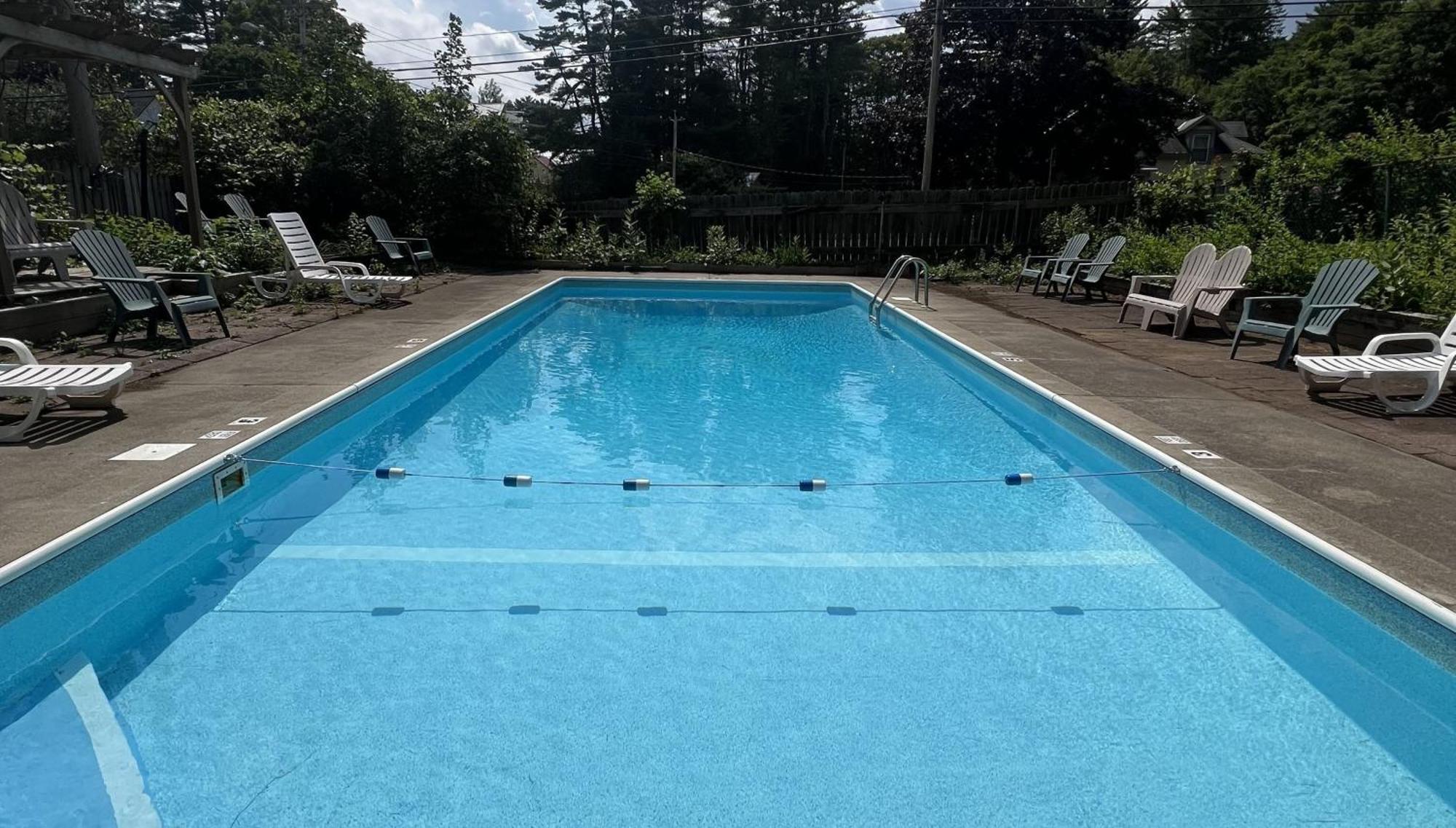 Lake Luzerne Motel Luzerne מראה חיצוני תמונה