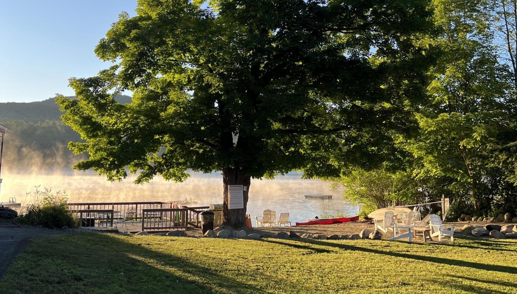 Lake Luzerne Motel Luzerne מראה חיצוני תמונה